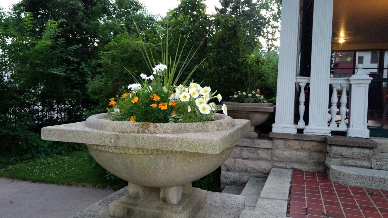 Alexander Mansion Bed & Breakfast Winona Exterior foto
